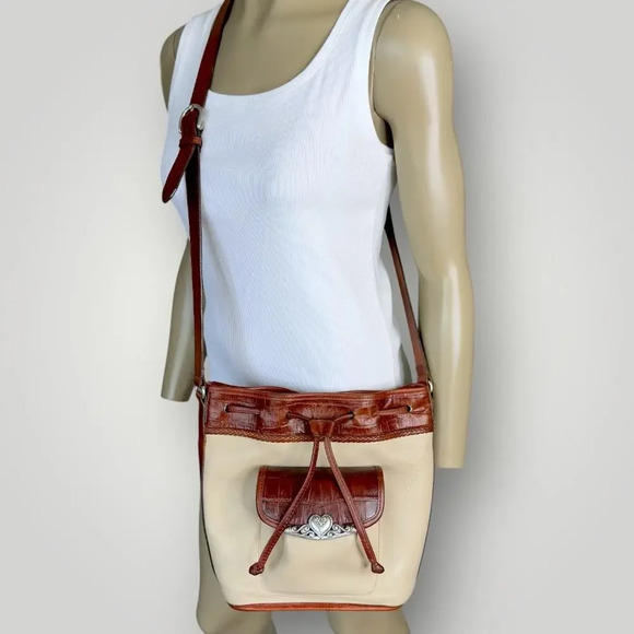 Brighton Vintage Leather Cross Body Shoulder Bucket Bag Cream Brown Drawstring - Picture 1 of 16